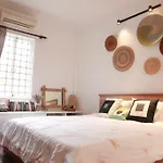 Khách sạn Hàm Long