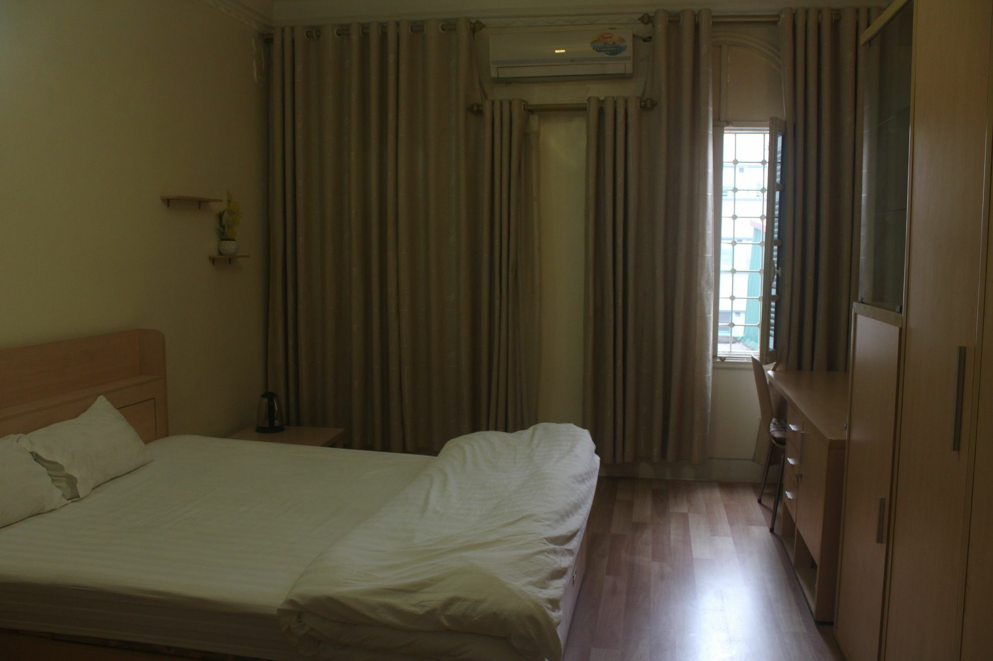 Hàm Long Nhà nghỉ